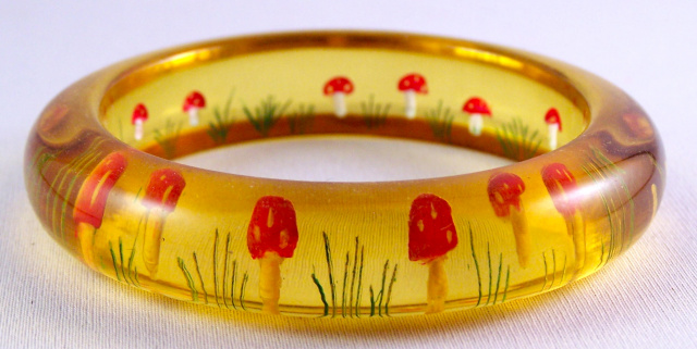 AB23 applejuice reverse carved mushrooms bangle